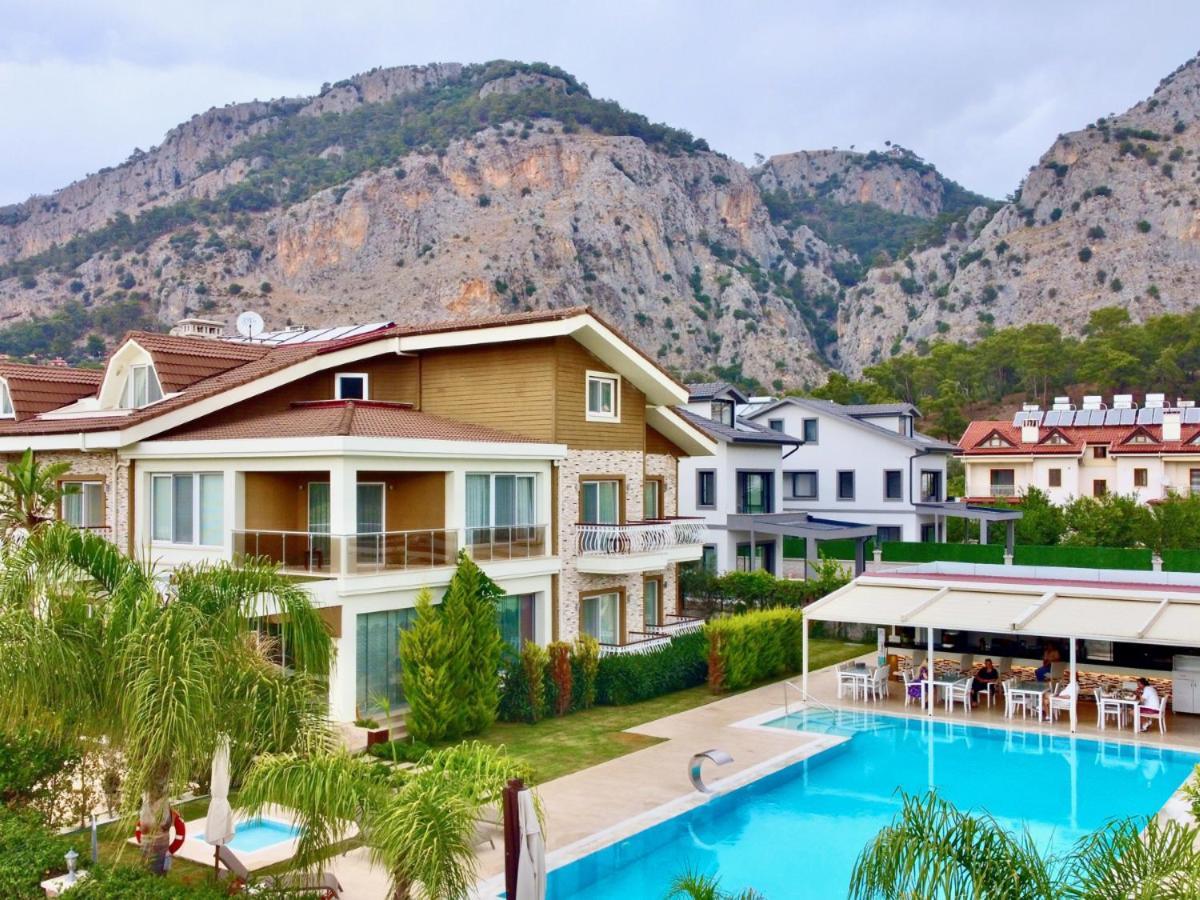 เกอเชก นาซ โฮเต็ล Hotel เกอเจค ภายนอก รูปภาพ